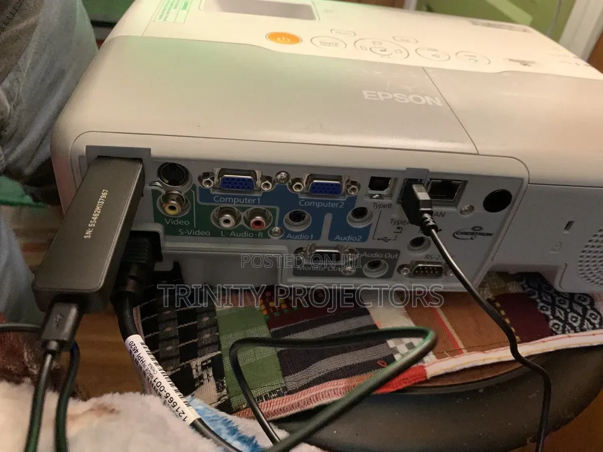 Epson PowerLite 905