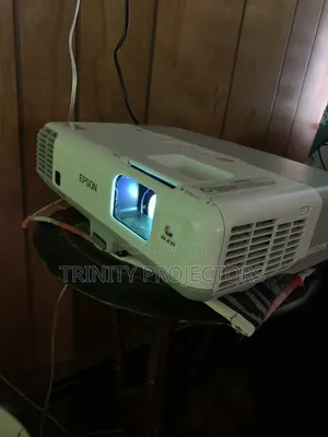 Epson PowerLite 905