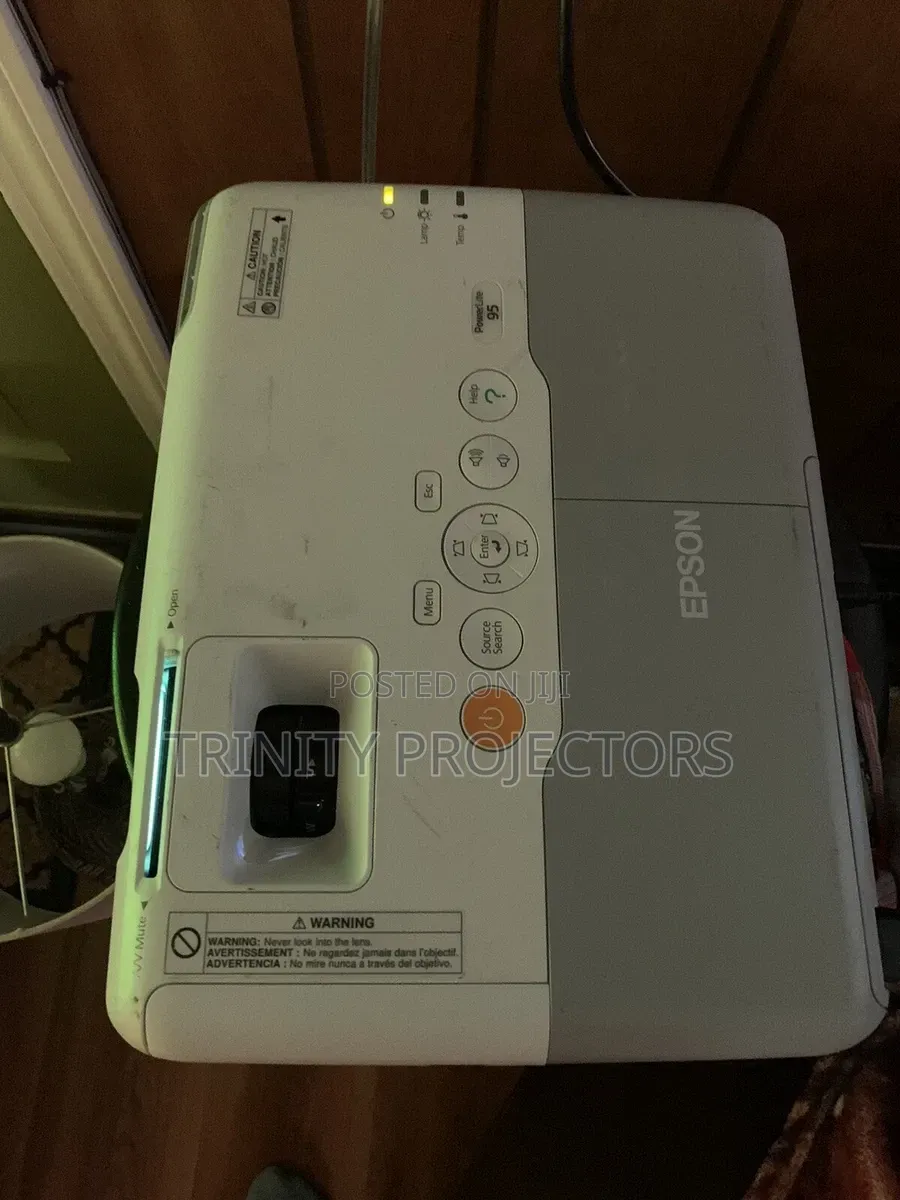 Epson PowerLite 905