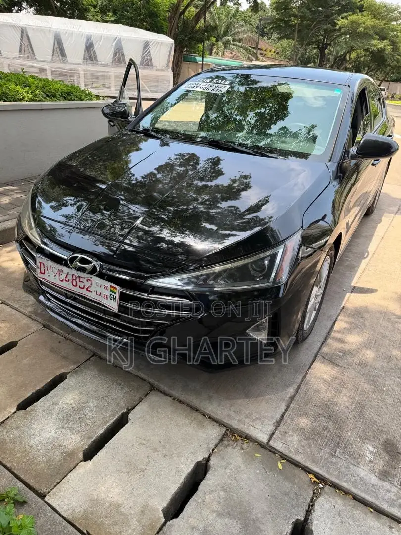Hyundai Elantra Sport 2020 Black