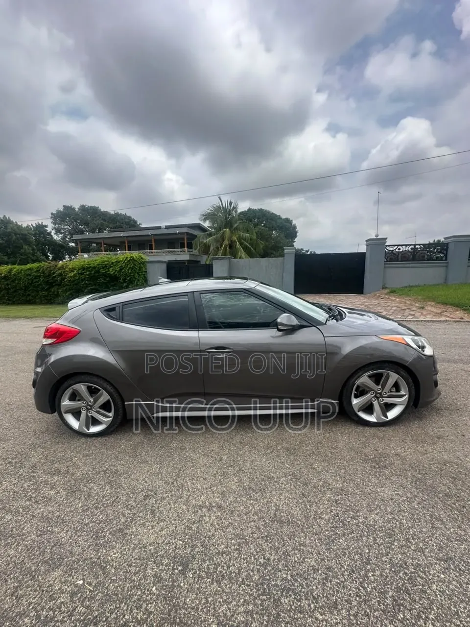 Hyundai Veloster Automatic 2012