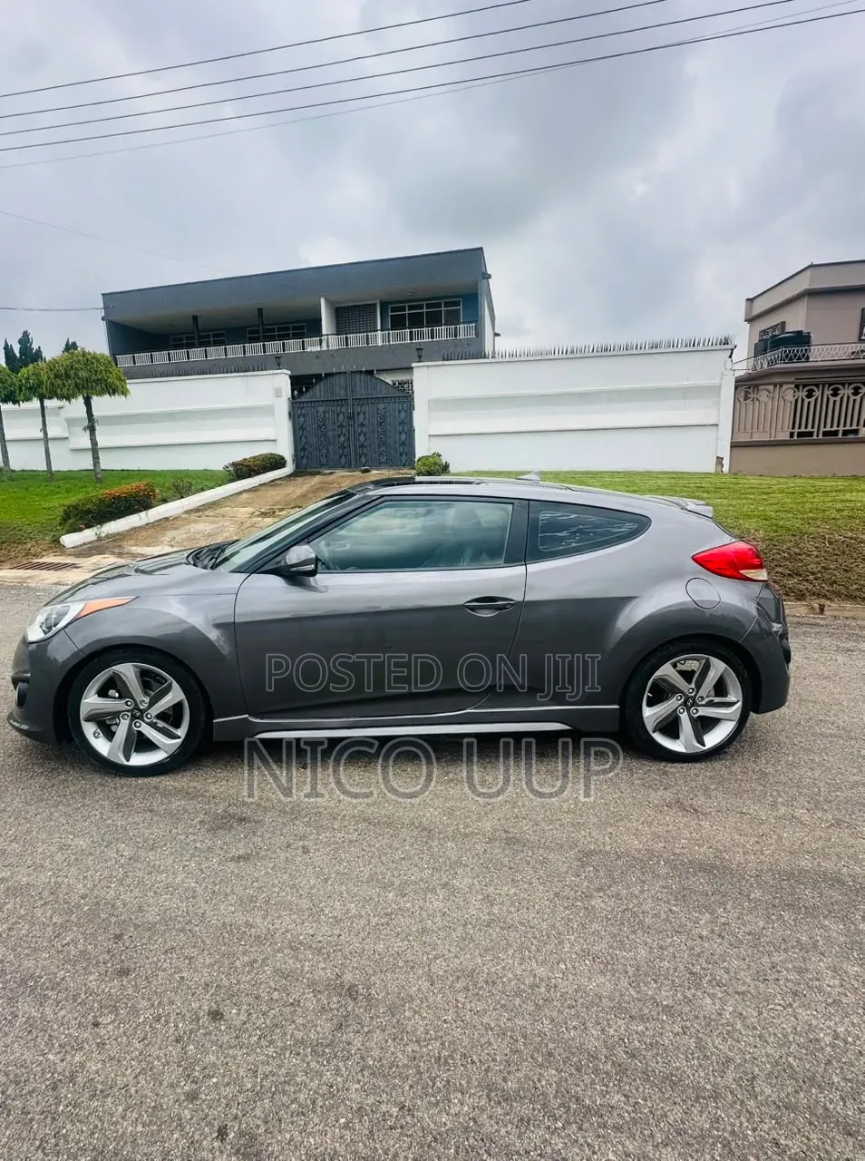 Hyundai Veloster Automatic 2012