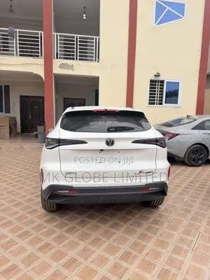 Changan X5 Plus 1.5 Blue Core FWD 2024 White
