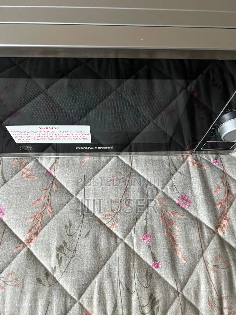 Morphyrichards 20L Microwave
