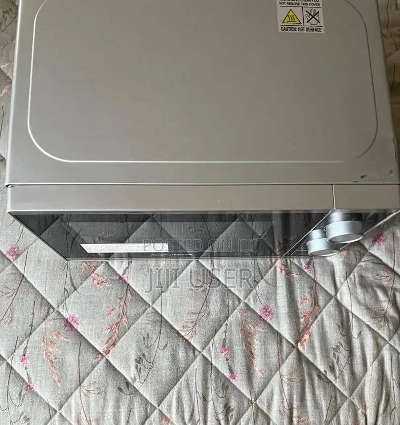 Morphyrichards 20L Microwave