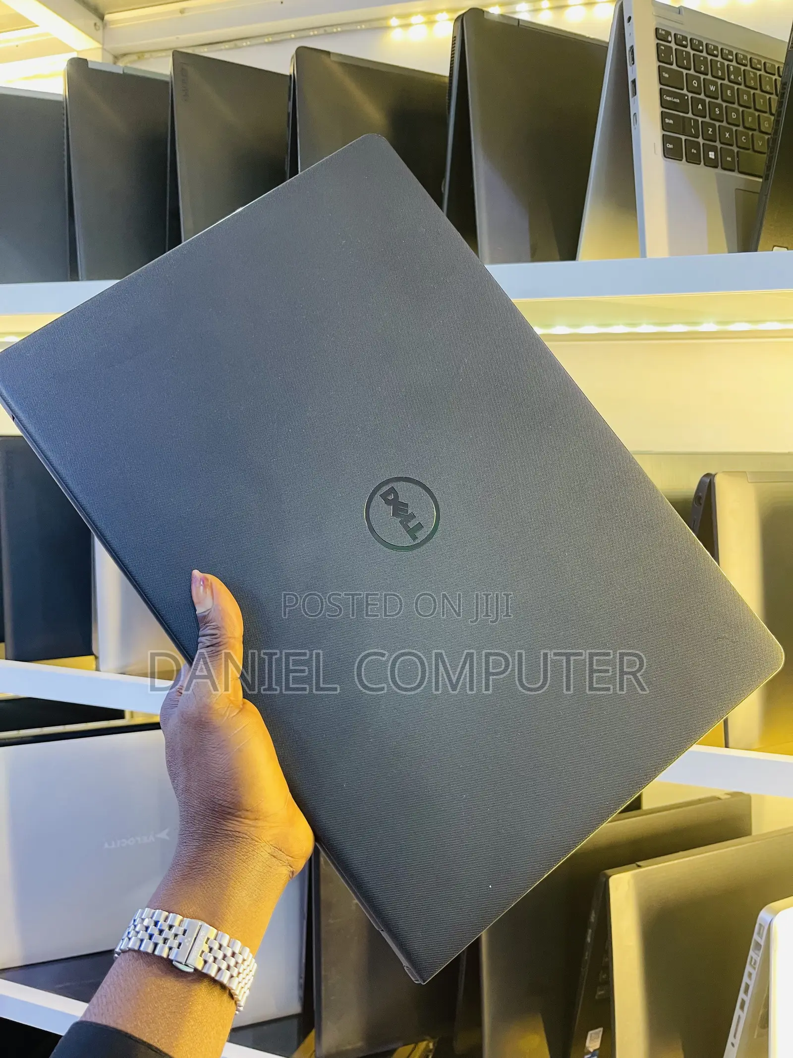 Laptop Dell Inspiron 15 8GB Intel Core i3 HDD 1T