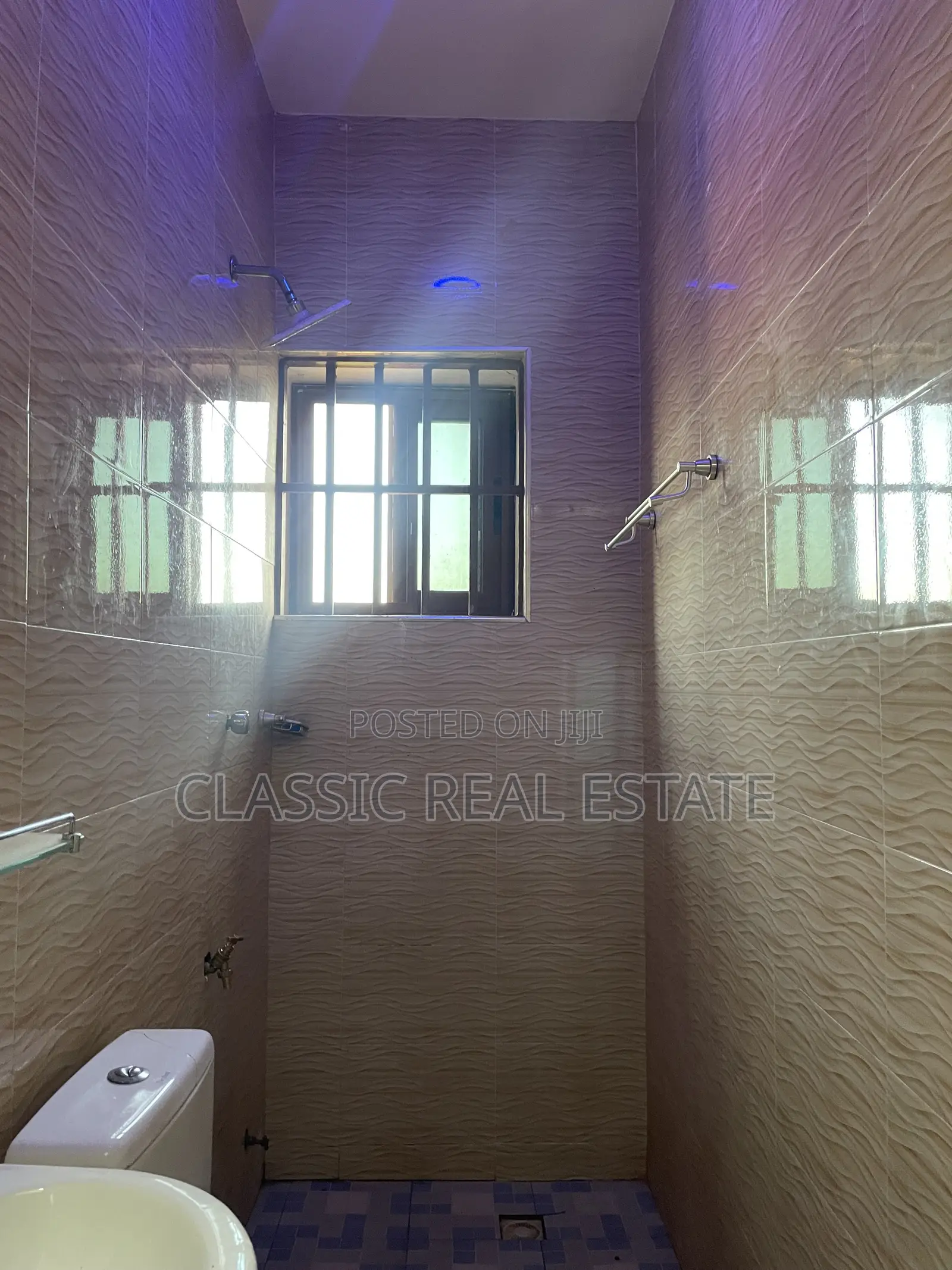 1bdrm Apartment in Classic, Adenta for rent