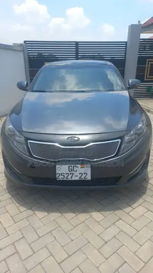 Kia Optima EX Turbo Sedan (2.0L 6cyl 6A) 2012 Gray