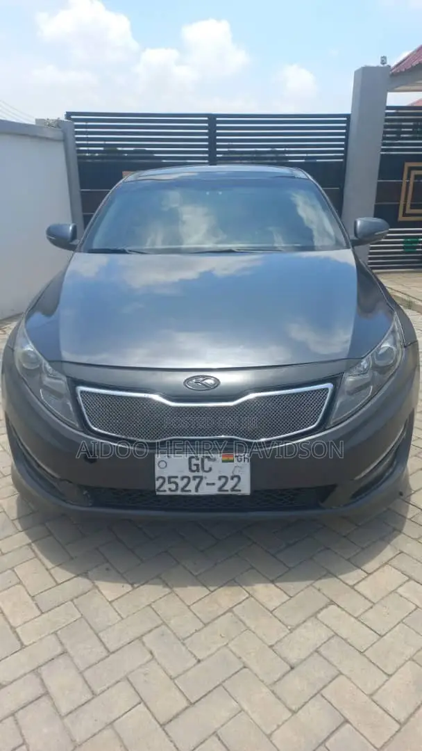 Kia Optima EX Turbo Sedan (2.0L 6cyl 6A) 2012 Gray