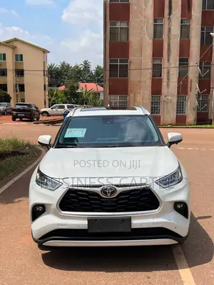 New Toyota Highlander 2023 White