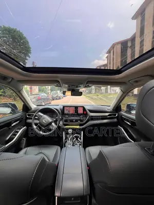 New Toyota Highlander 2023 White