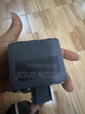 2021-2023 Range Rover Velar Front Radar Sensor M8a2-9g768-Ae