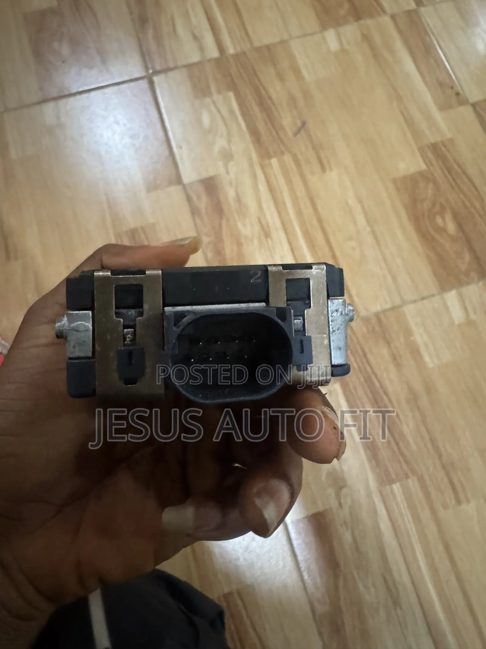 2021-2023 Range Rover Velar Front Radar Sensor M8a2-9g768-Ae