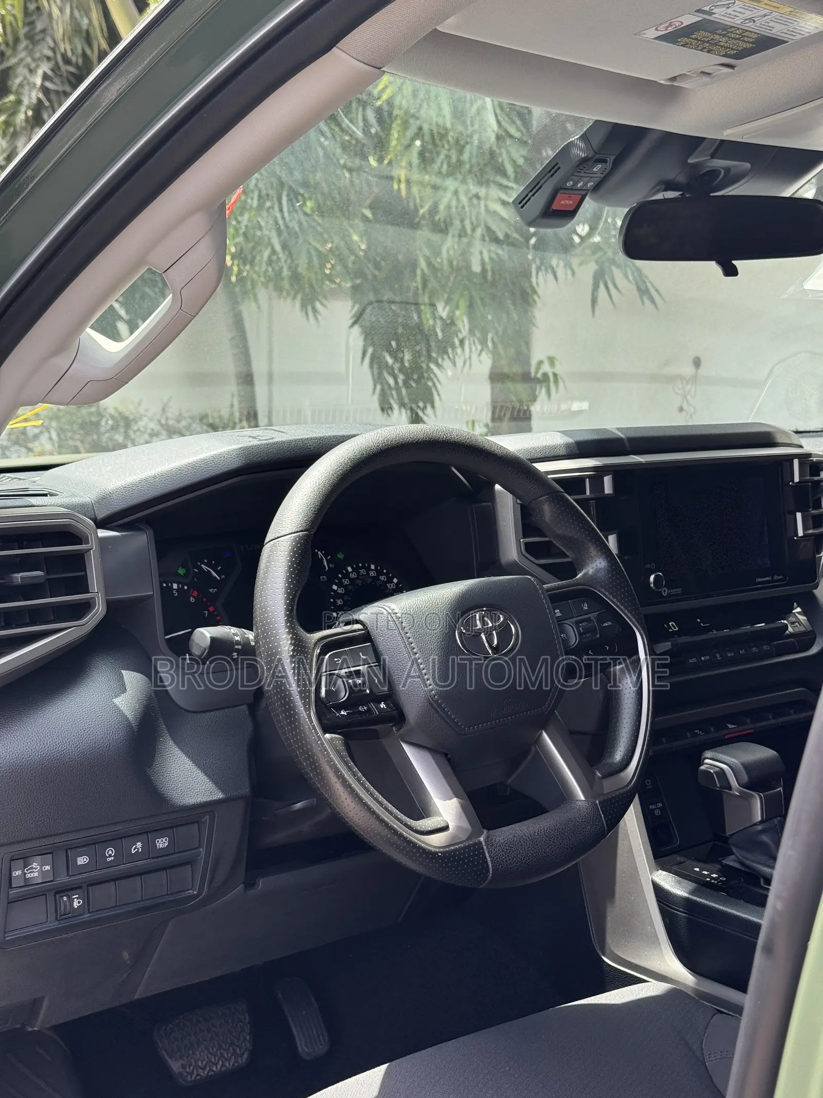 Toyota Tundra SR5 2022 Green