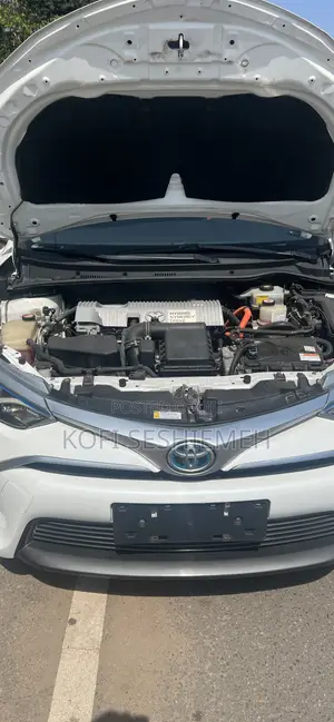 Toyota Corolla SE 4dr Sedan (1.8L 4cyl CVT) 2017 White