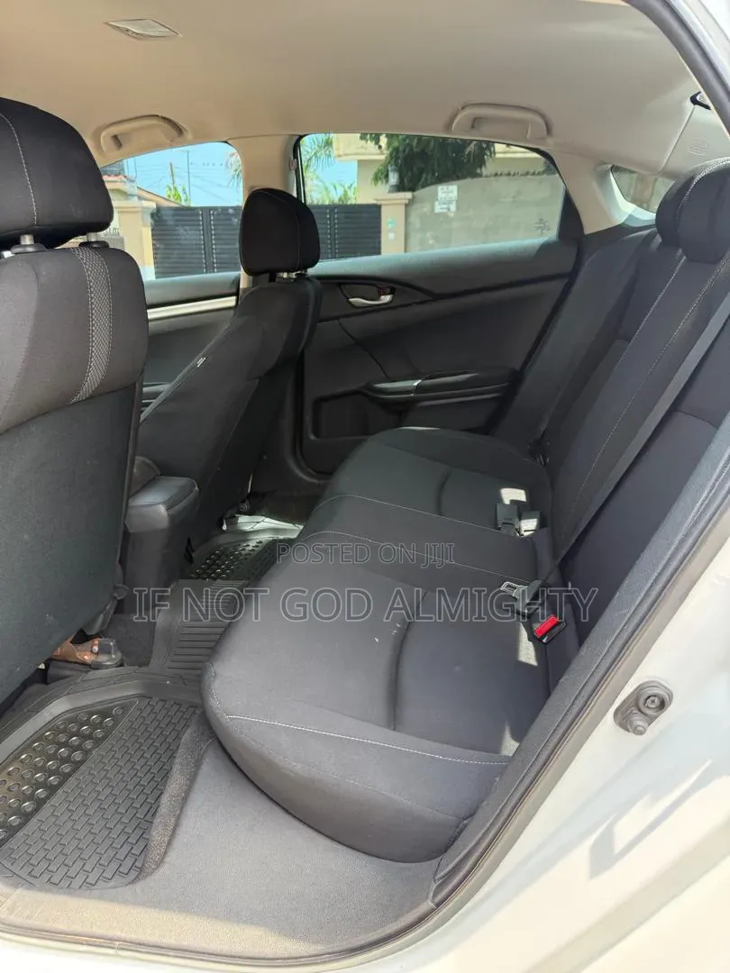 Honda Civic 2019 White