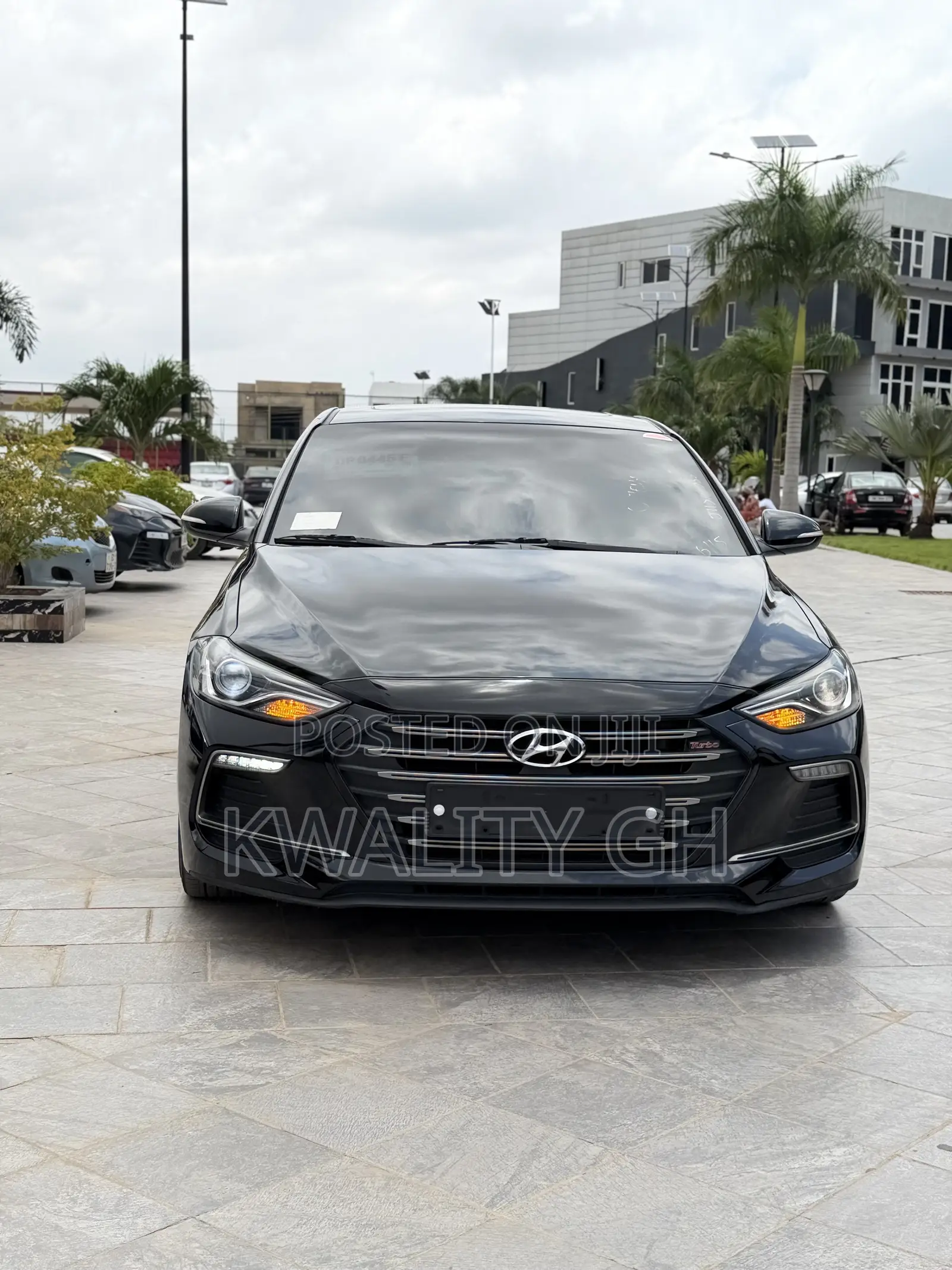 Hyundai Avante 2018 Black