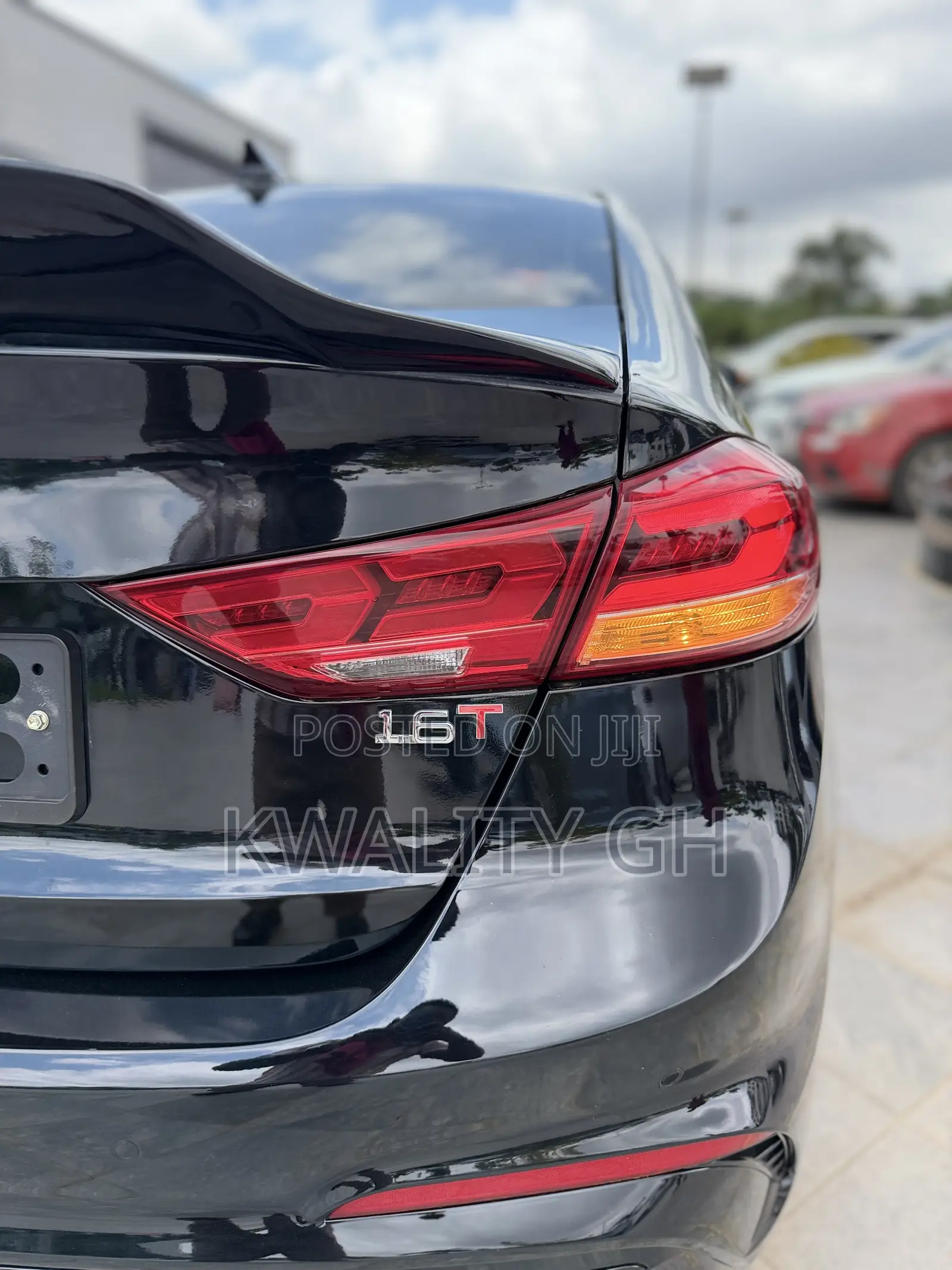 Hyundai Avante 2018 Black