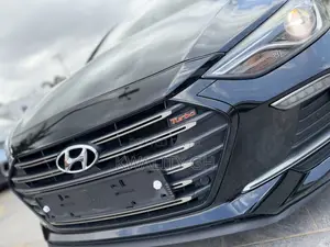 Hyundai Avante 2018 Black