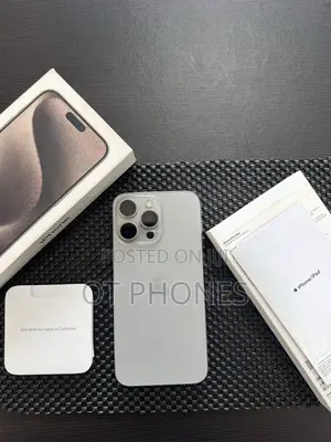 Apple iPhone 15 Pro Max 256 GB Silver