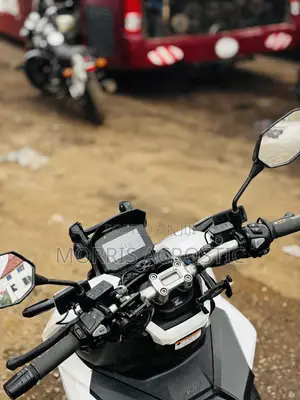 Honda 2023 White