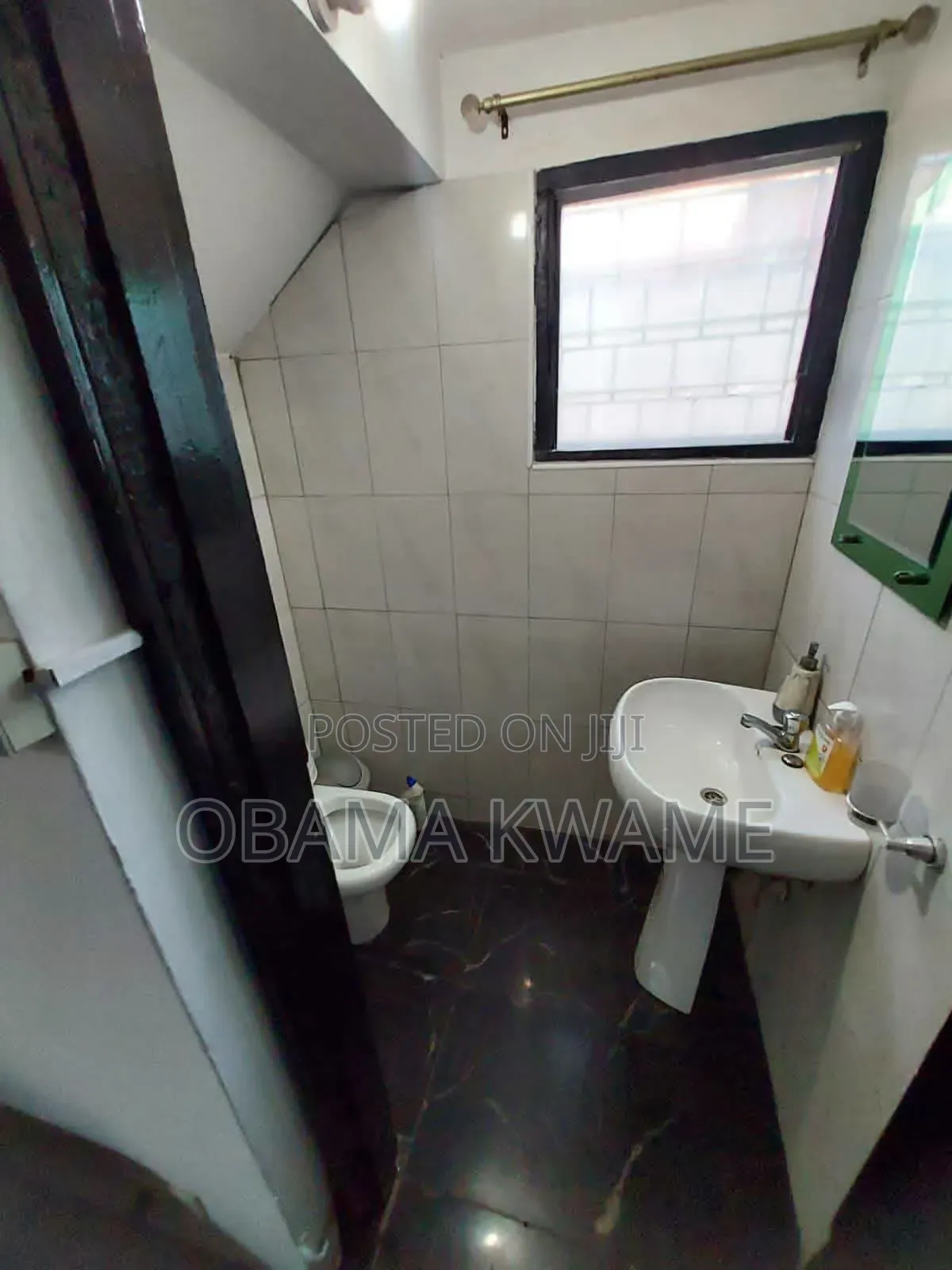 2bdrm Apartment in Laryea Homes, Osu Ako-Adjei for rent