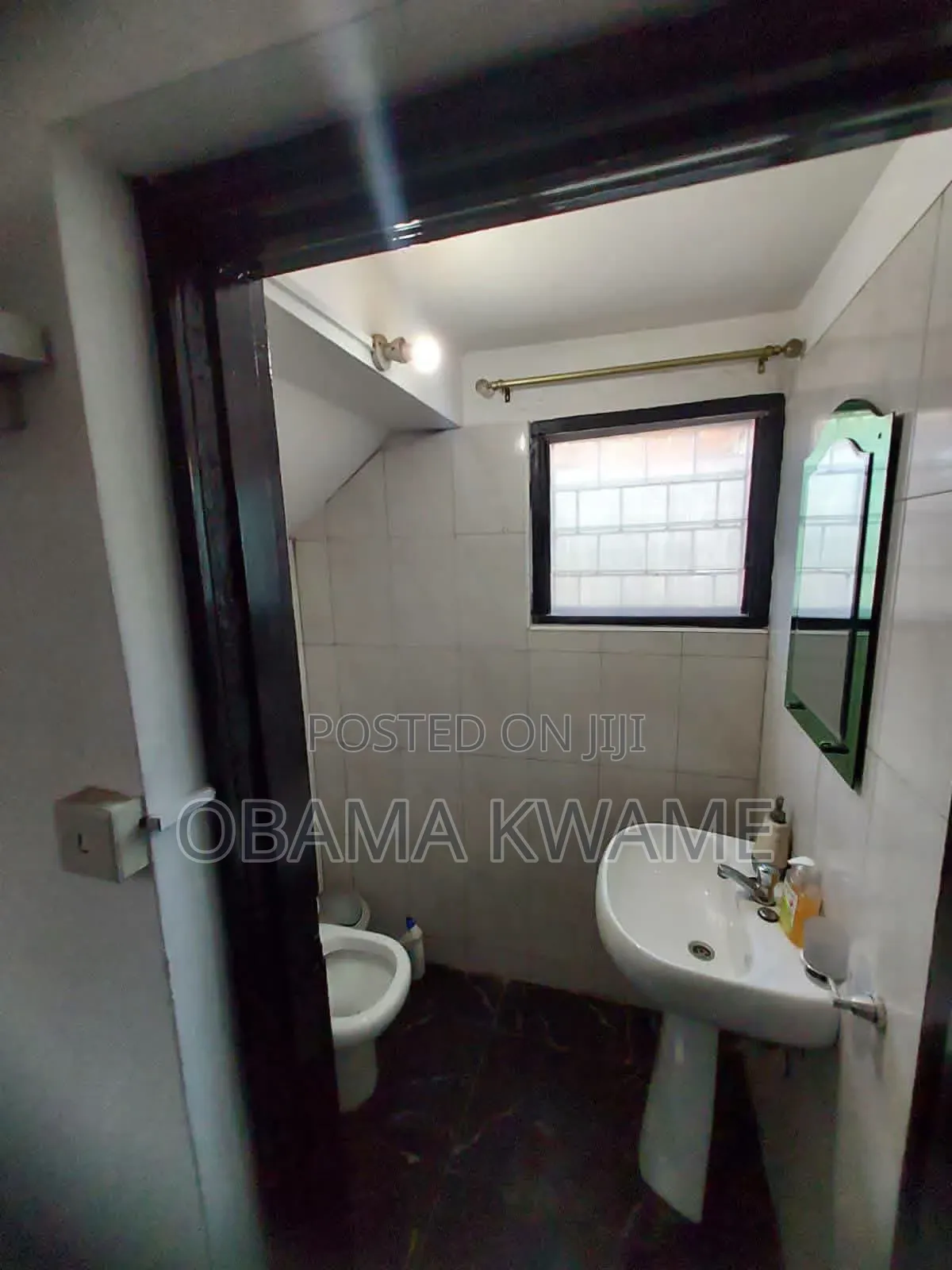 2bdrm Apartment in Laryea Homes, Osu Ako-Adjei for rent