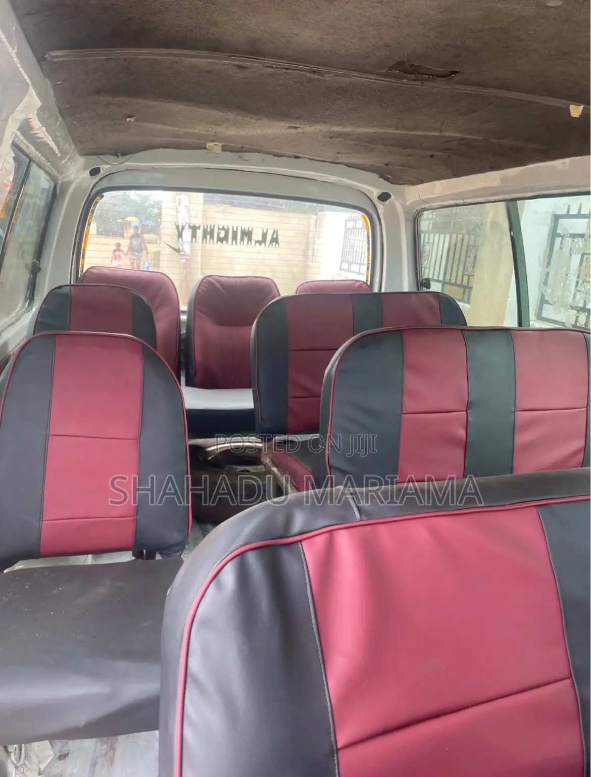 Toyota HiAce 2000 White