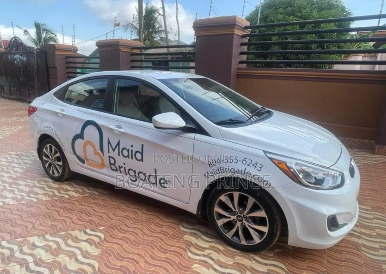Hyundai Accent SE Sedan 2017 White
