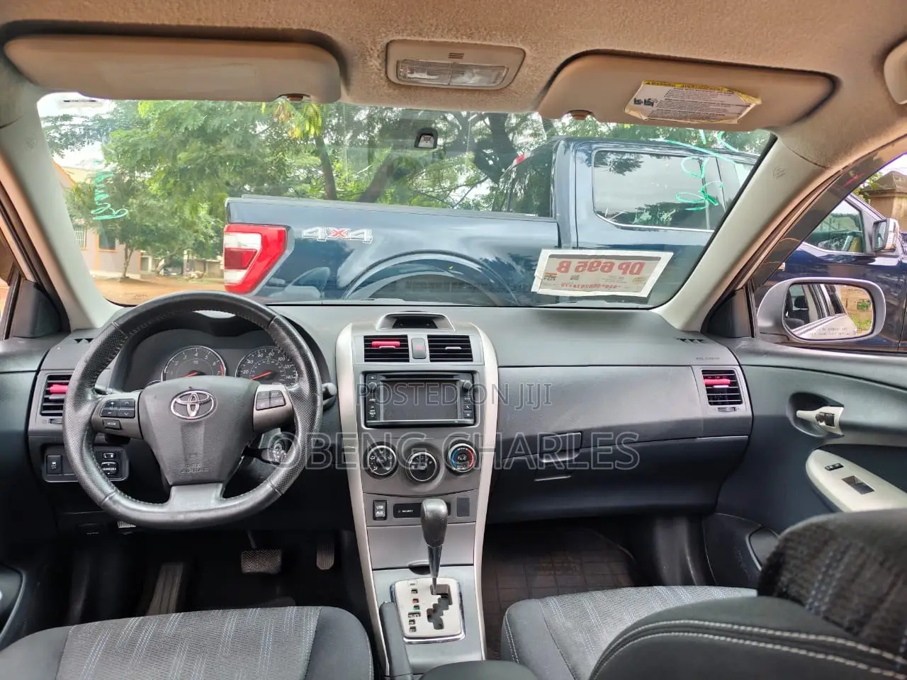 Toyota Corolla L 4dr Sedan (1.8L 4cyl 5M) 2013 Silver