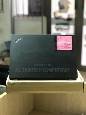 Laptop Lenovo ThinkPad t495s 8GB AMD Ryzen 5 SSD 256GB