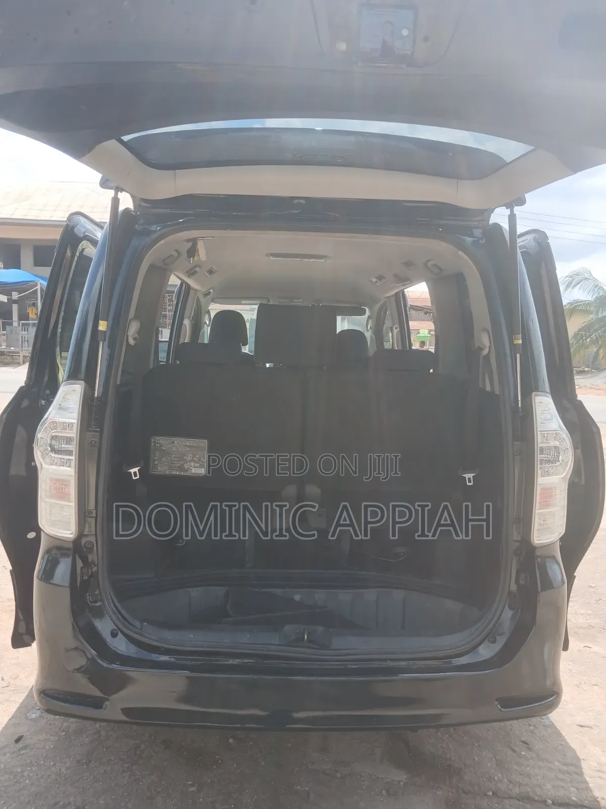 Toyota Voxy 2012 Black