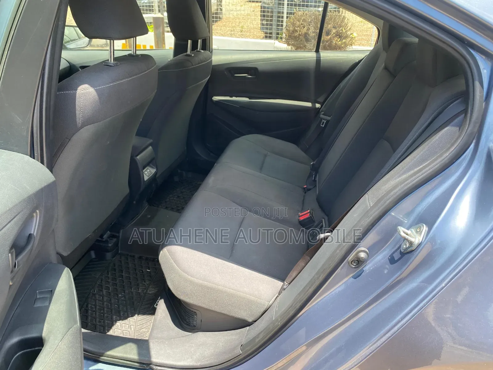 Toyota Corolla LE 2024 Gray
