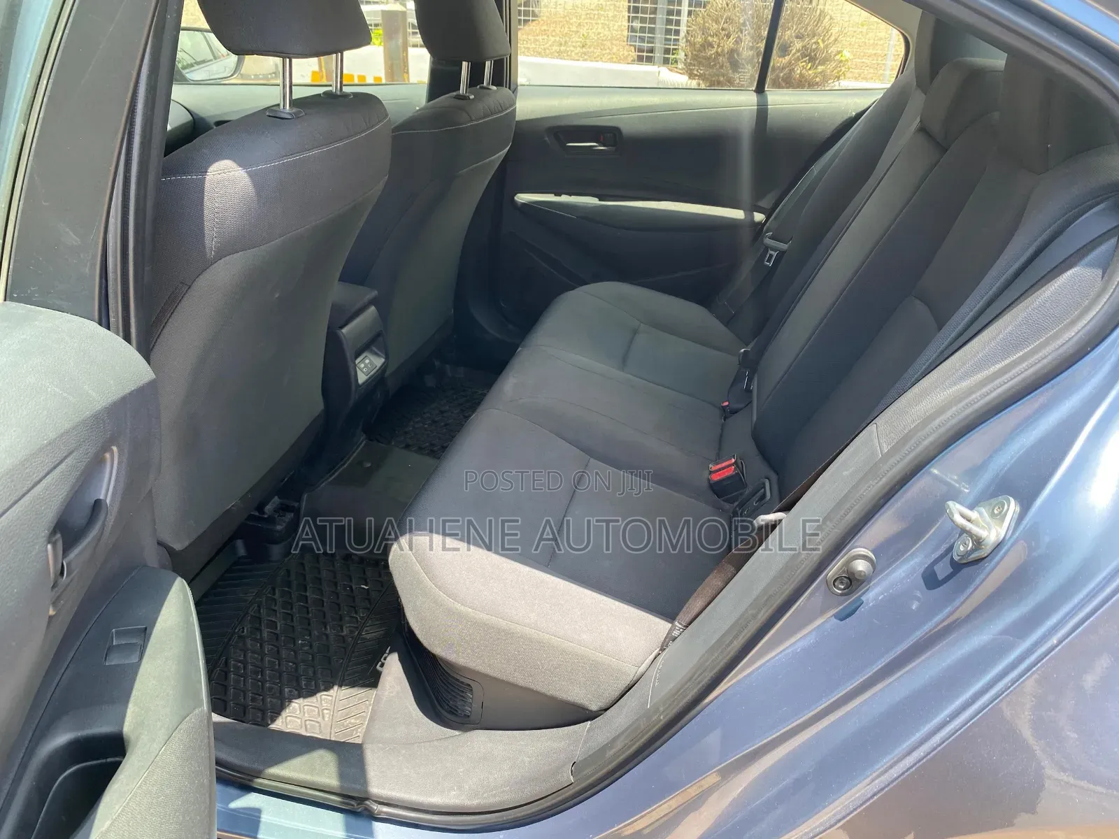 Toyota Corolla LE 2024 Gray