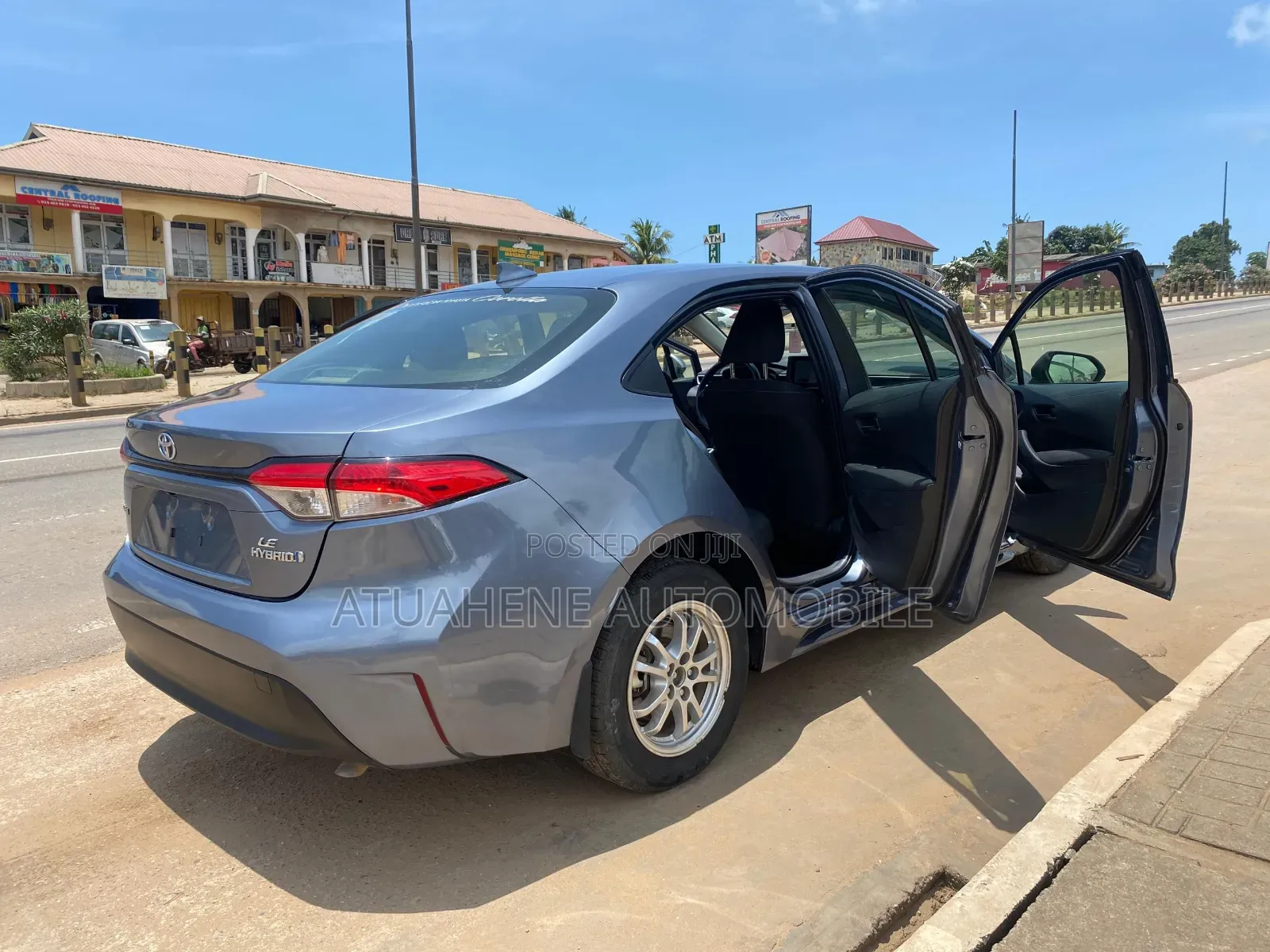 Toyota Corolla LE 2024 Gray