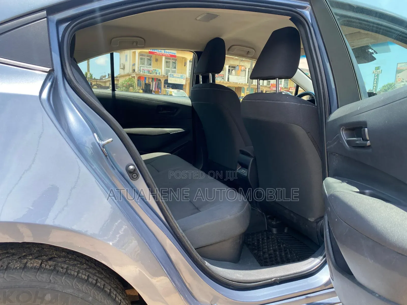 Toyota Corolla LE 2024 Gray