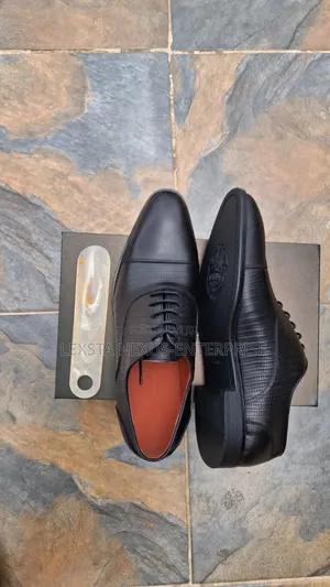 Berluti Plain Tor Oxford Leather Shoe