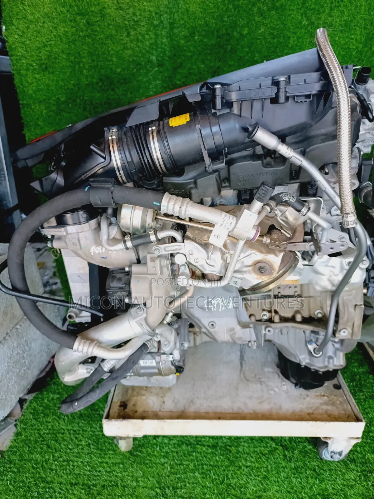 Mercedes Benz GLE 43 Engine