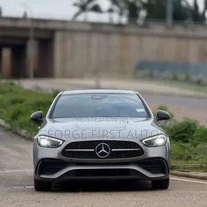 Mercedes-Benz C300 2023 Gray