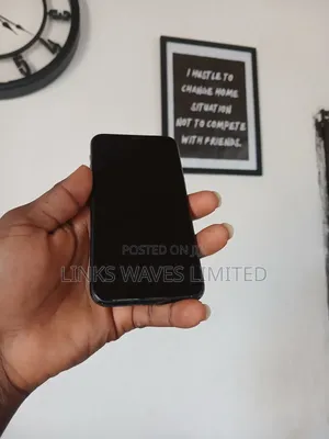 New Apple iPhone 11 Pro 64 GB Black