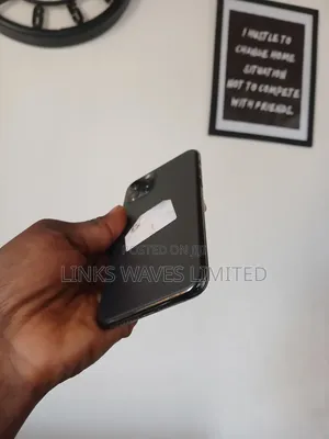 New Apple iPhone 11 Pro 64 GB Black