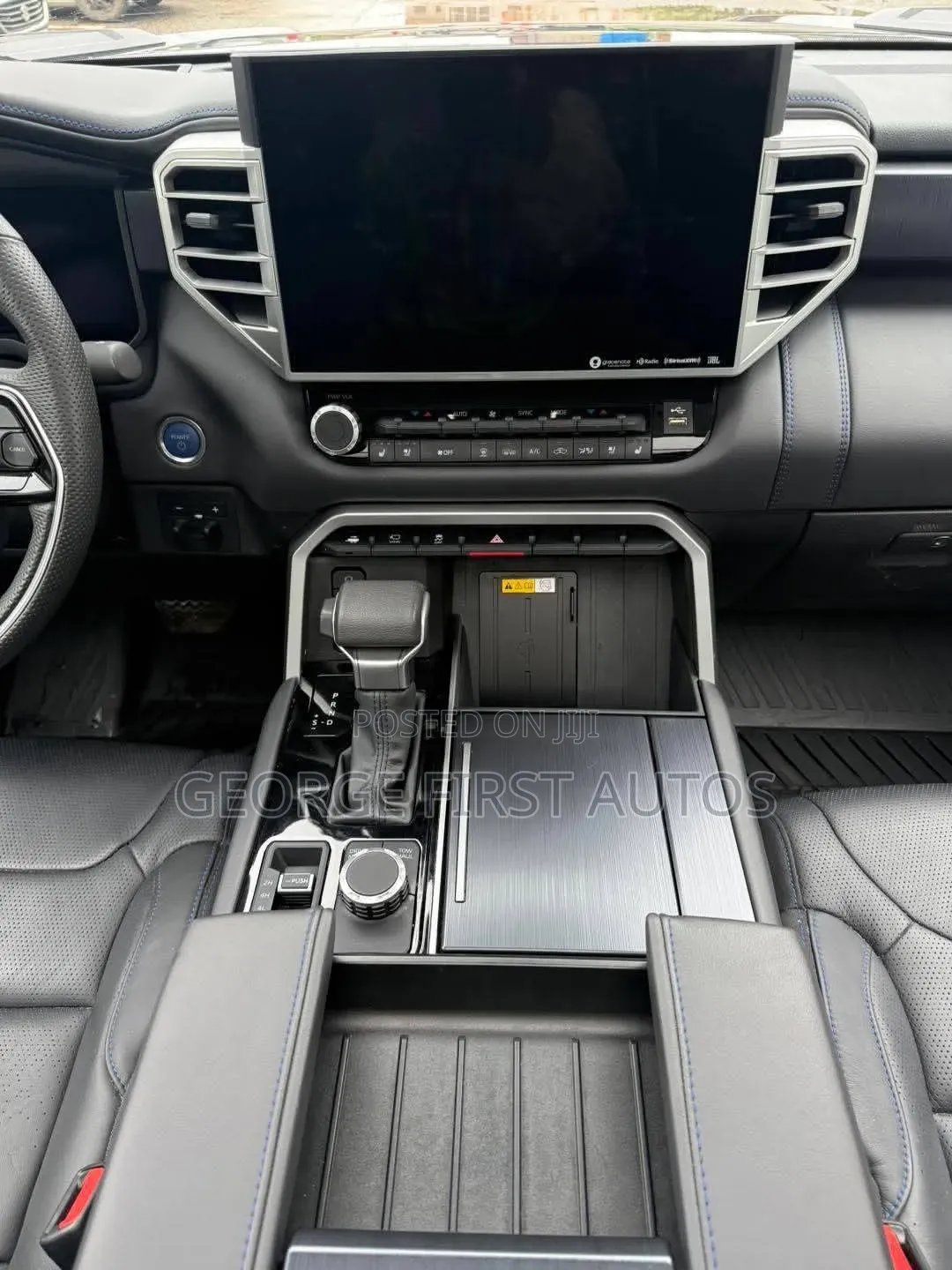 Toyota Tundra 2024 Gray