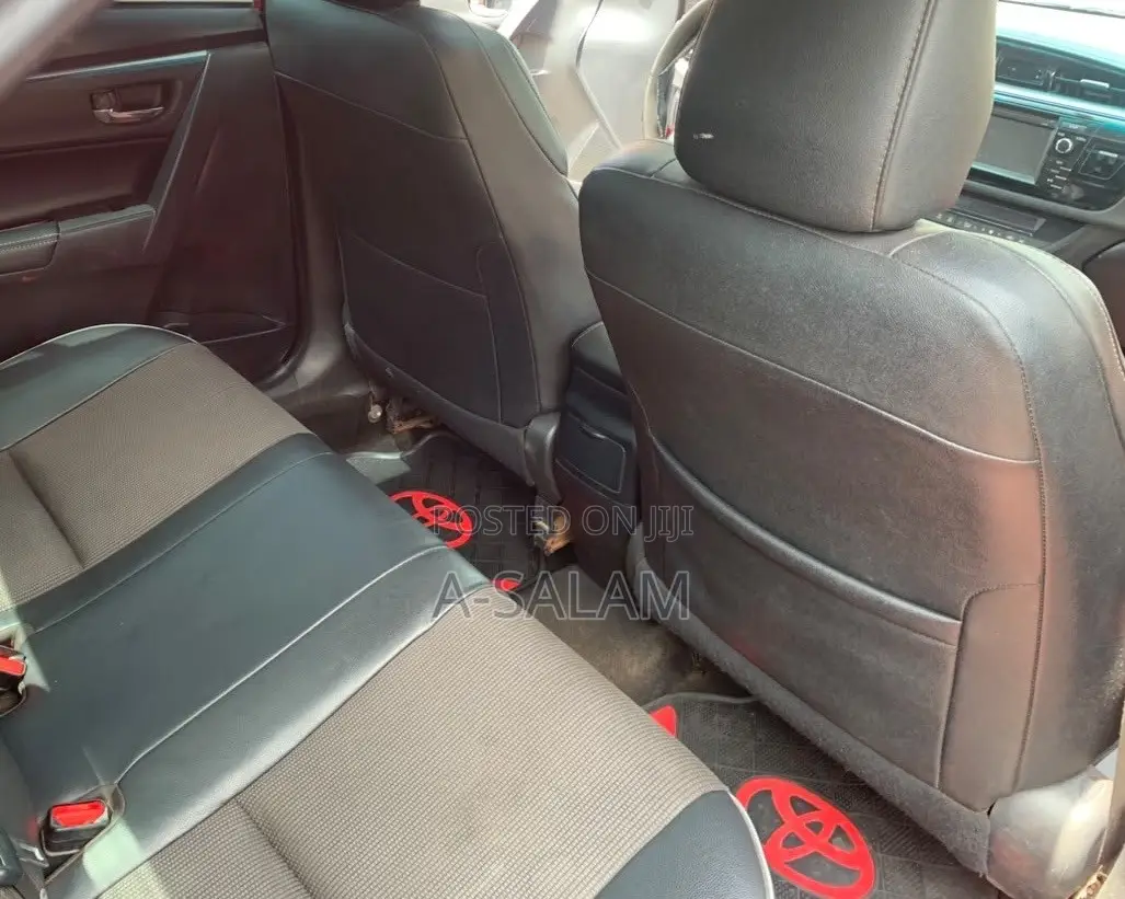 Toyota Corolla S 4dr Sedan (1.8L 4cyl CVT) 2014 Black