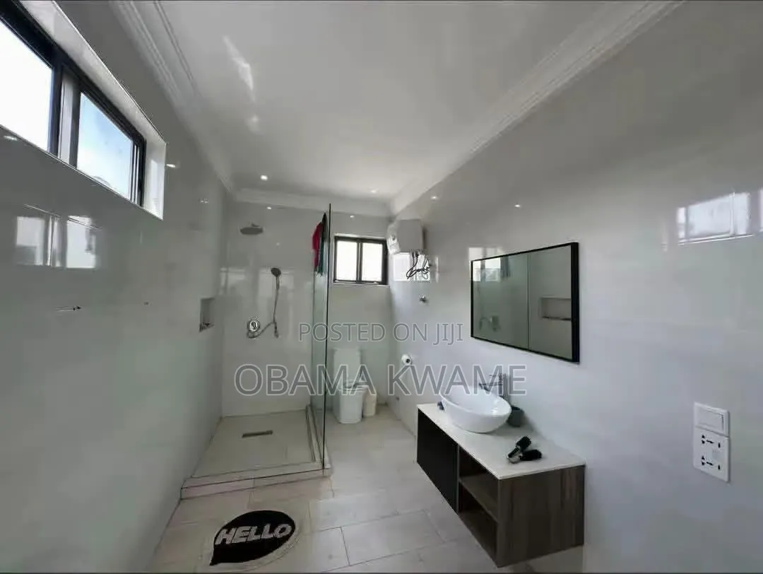 3bdrm Townhouse / Terrace in Laryea Homes, Papao for rent
