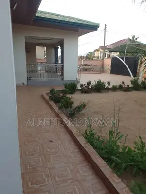 4bdrm House in Lena’S House, Accra Metropolitan for sale