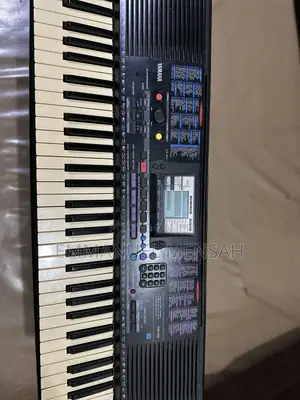 Yamaha Psr220