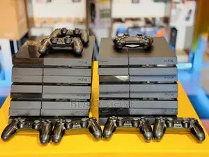 Ps4 Standard Consoles + Controller