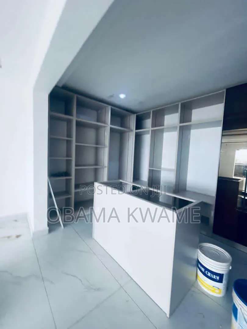 3bdrm House in Laryea Homes, School Junction for sale