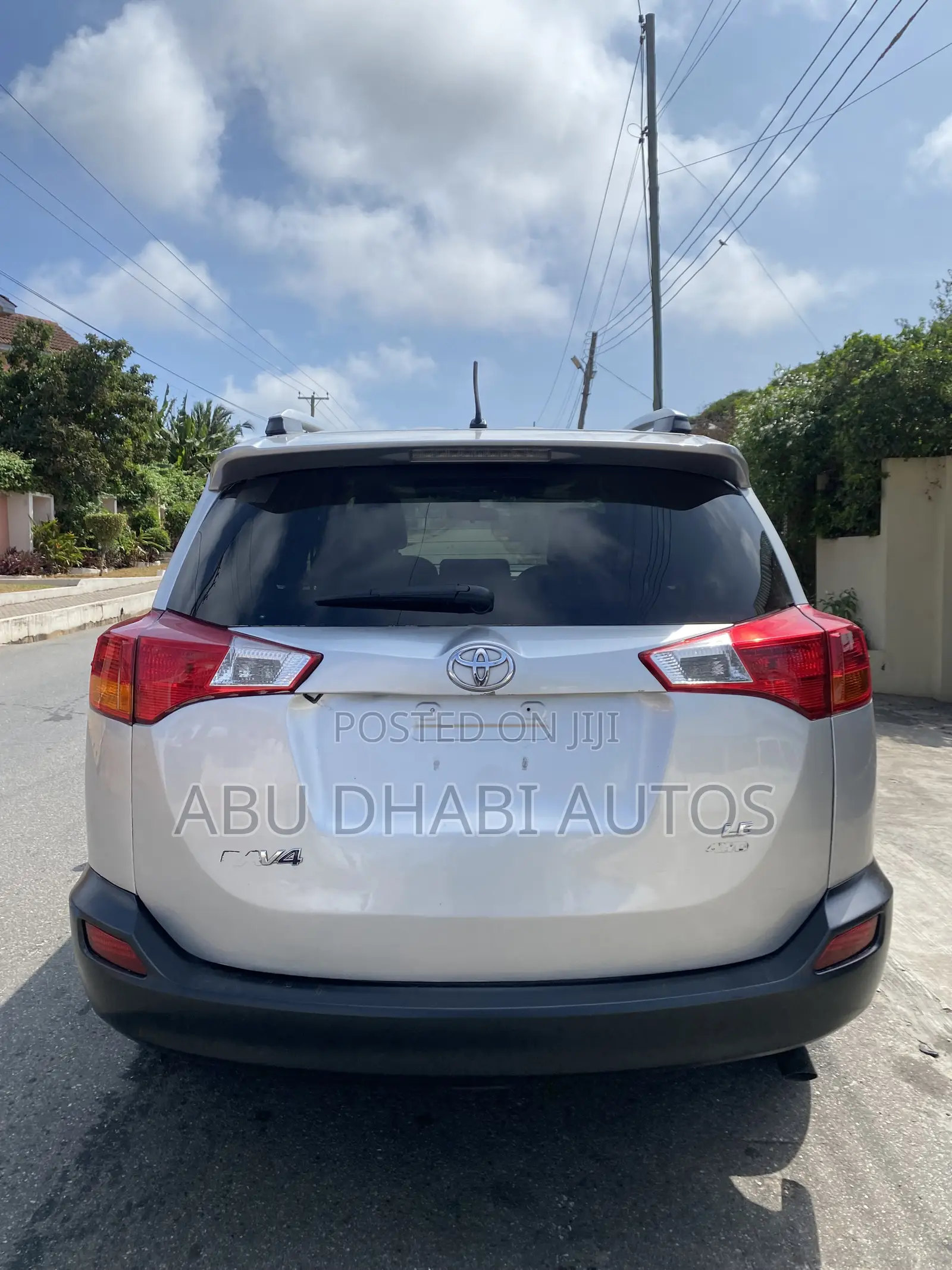Toyota RAV4 LE 4dr SUV AWD (2.5L 4cyl 6A) 2015 Silver