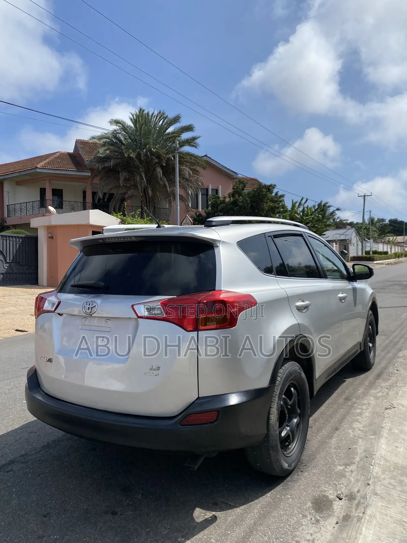 Toyota RAV4 LE 4dr SUV AWD (2.5L 4cyl 6A) 2015 Silver